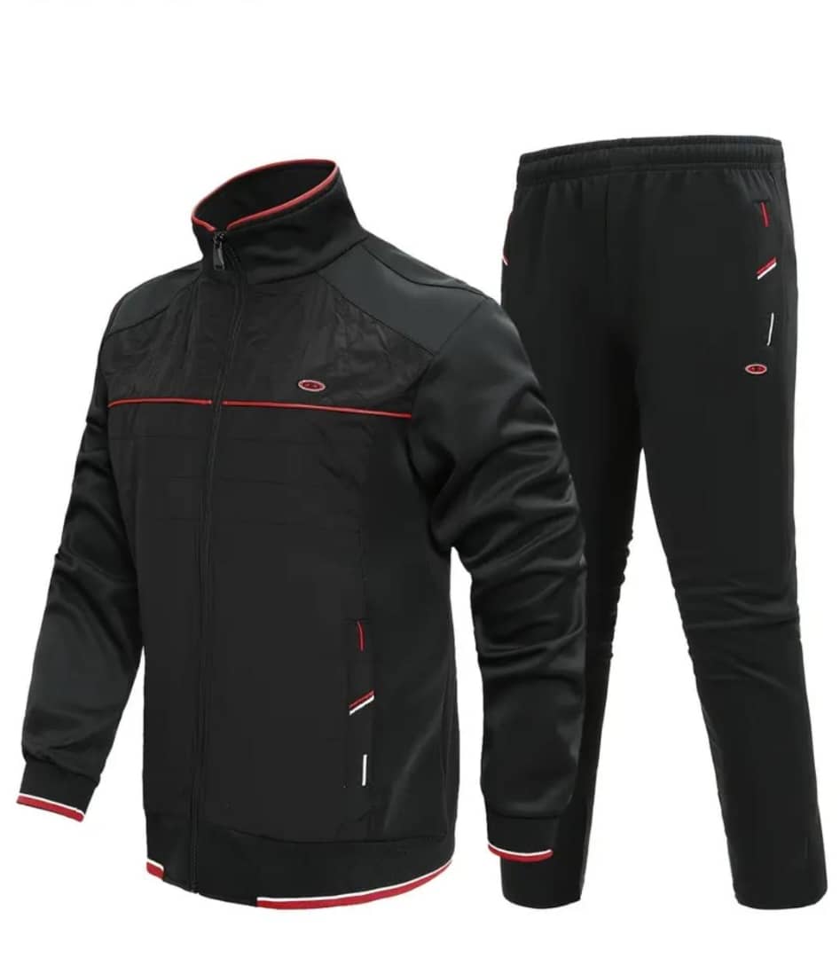 2pcs Tracksuit super good